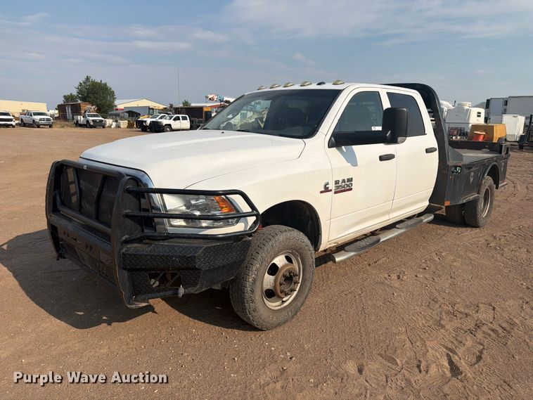 2017 RAM 3500 Crew Cab flatbed pickup truck