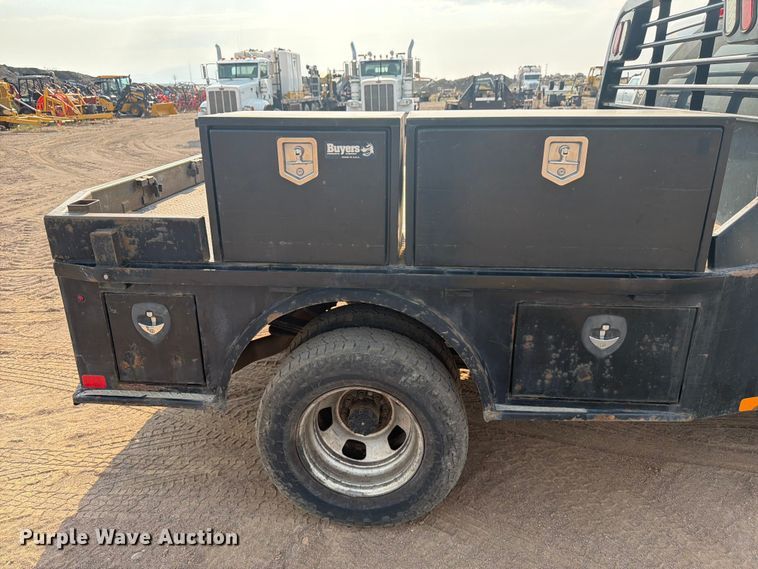 image for item FM7582 2017 RAM 3500 Crew Cab flatbed pickup truck