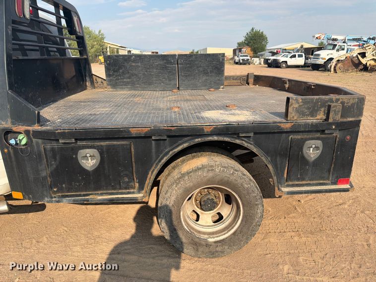 image for item FM7582 2017 RAM 3500 Crew Cab flatbed pickup truck