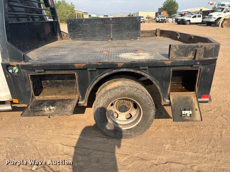 image for item FM7582 2017 RAM 3500 Crew Cab flatbed pickup truck