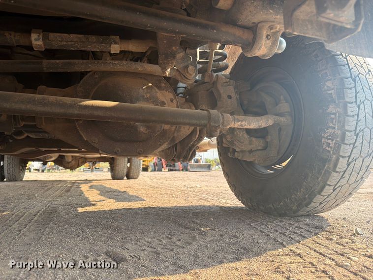 image for item FM7582 2017 RAM 3500 Crew Cab flatbed pickup truck