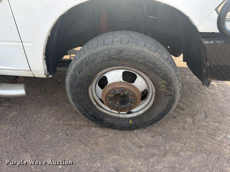 image for item FM7582 2017 RAM 3500 Crew Cab flatbed pickup truck