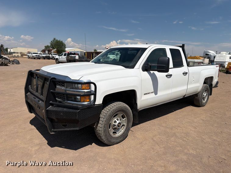 image for item FM7587 2019 Chevrolet Silverado 2500HD Crew Cab pickup truck