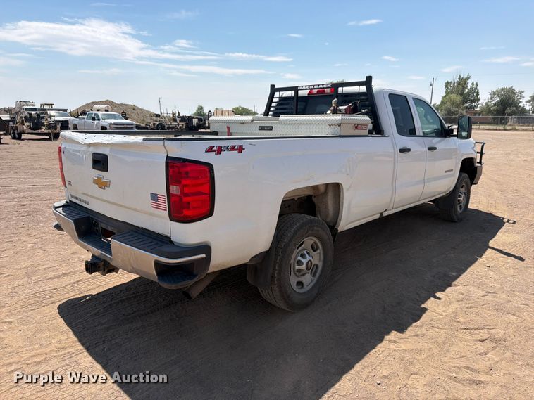 image for item FM7587 2019 Chevrolet Silverado 2500HD Crew Cab pickup truck