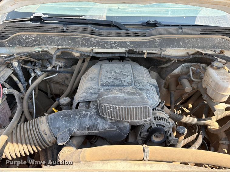 image for item FM7587 2019 Chevrolet Silverado 2500HD Crew Cab pickup truck