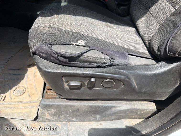 image for item FM7588 2022 Chevrolet Silverado 1500 Crew Cab pickup truck