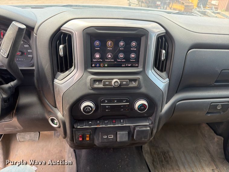 image for item FM7588 2022 Chevrolet Silverado 1500 Crew Cab pickup truck