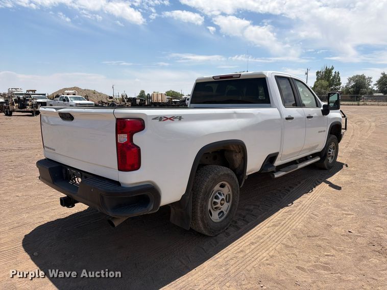 image for item FM7592 2021 Chevrolet Silverado 2500HD Crew Cab pickup truck
