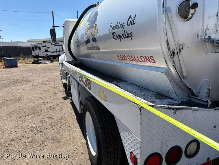 image for item FM7597 2015 Hino 338 vacuum truck