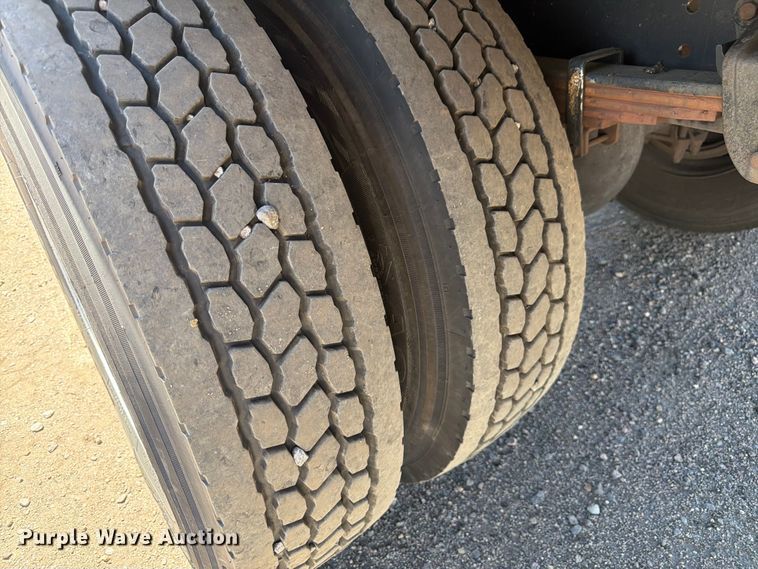 image for item FM7597 2015 Hino 338 vacuum truck