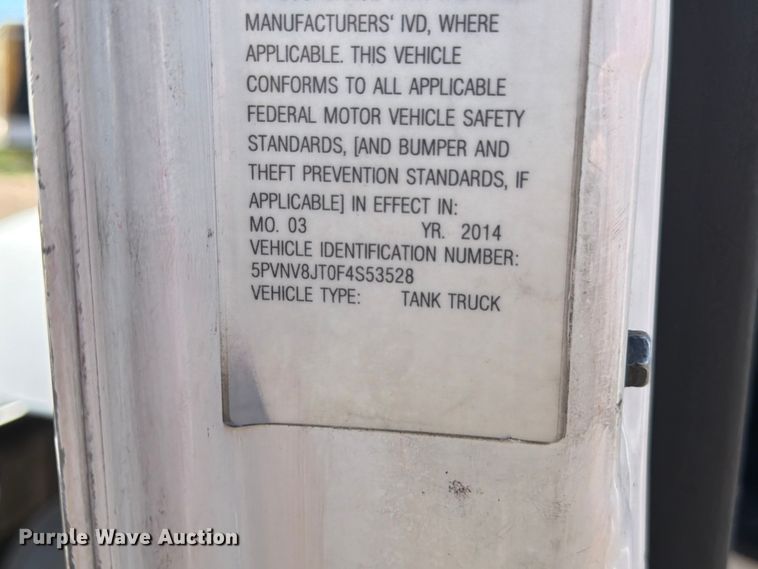image for item FM7597 2015 Hino 338 vacuum truck