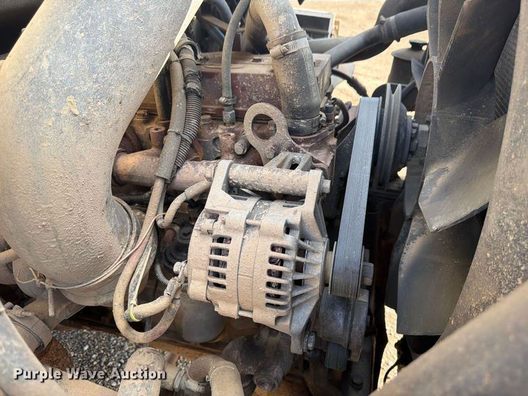 image for item FM7604 1999 Sterling L7501 refuse truck