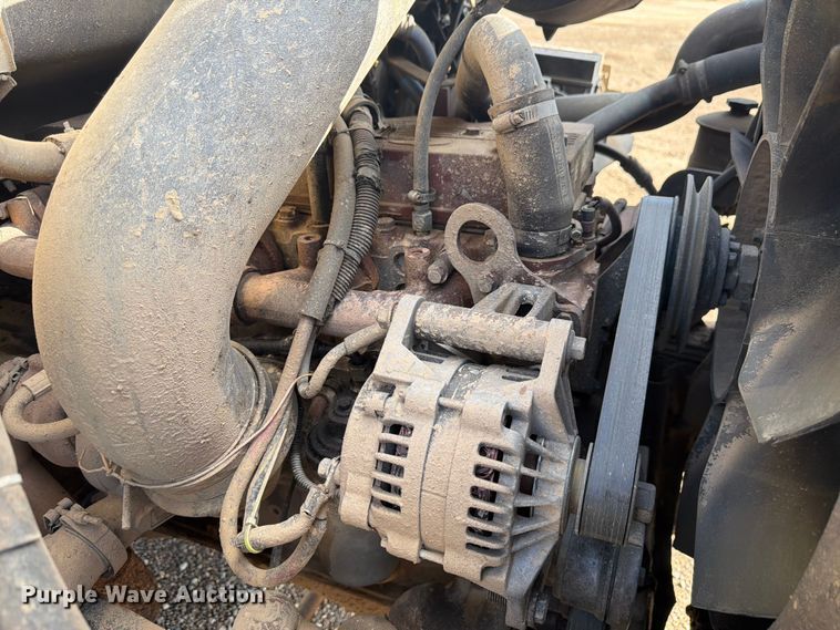 image for item FM7604 1999 Sterling L7501 refuse truck