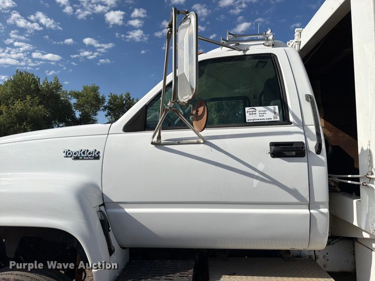 image for item FM7605 1995 GMC TopKick refuse truck