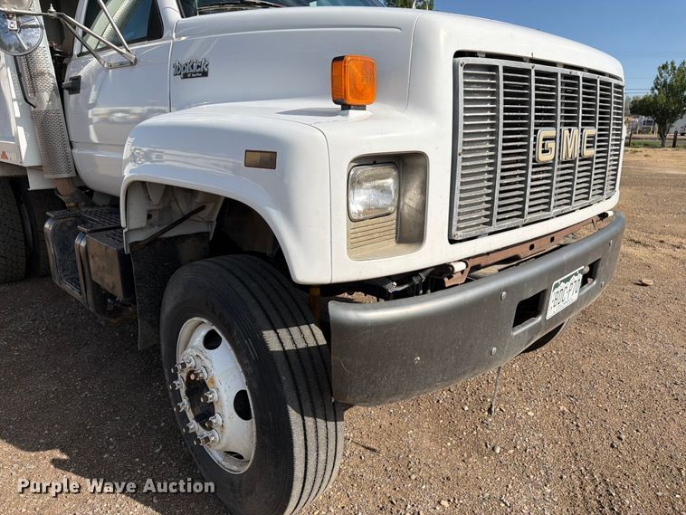 image for item FM7605 1995 GMC TopKick refuse truck