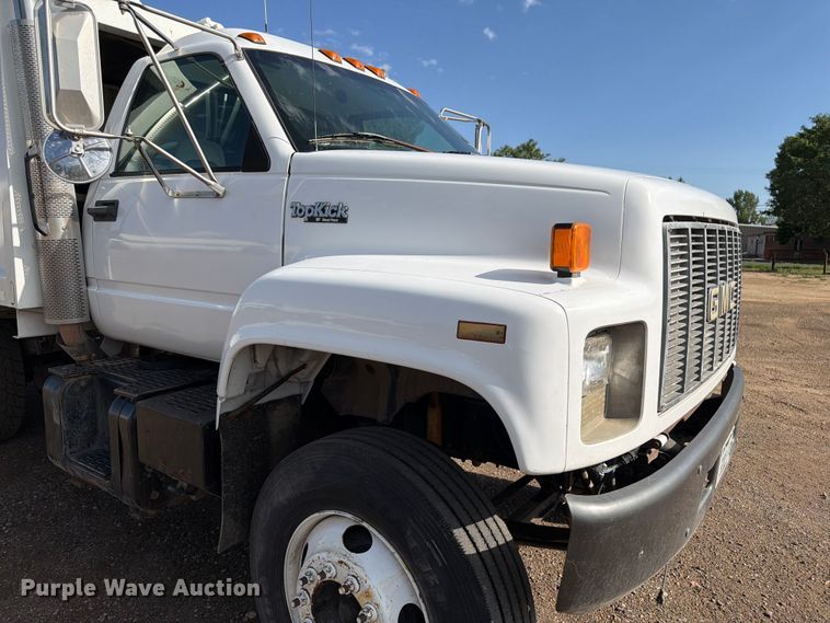image for item FM7605 1995 GMC TopKick refuse truck