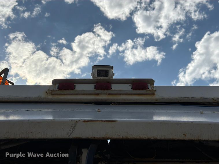image for item FM7605 1995 GMC TopKick refuse truck