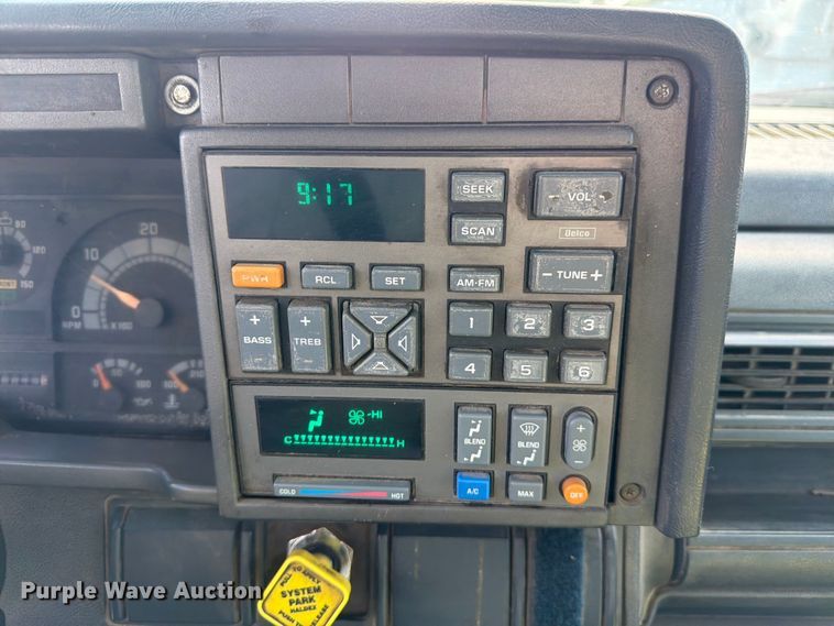 image for item FM7605 1995 GMC TopKick refuse truck