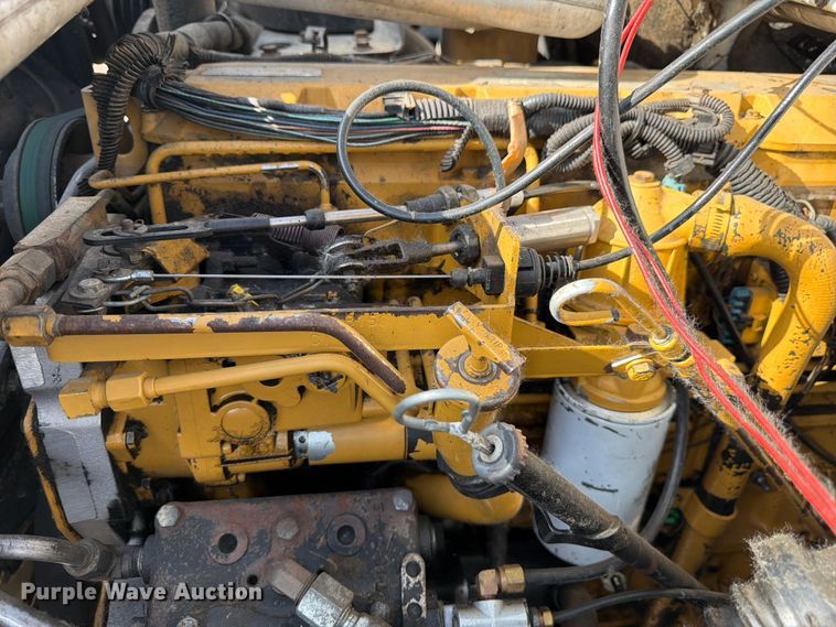 image for item FM7605 1995 GMC TopKick refuse truck