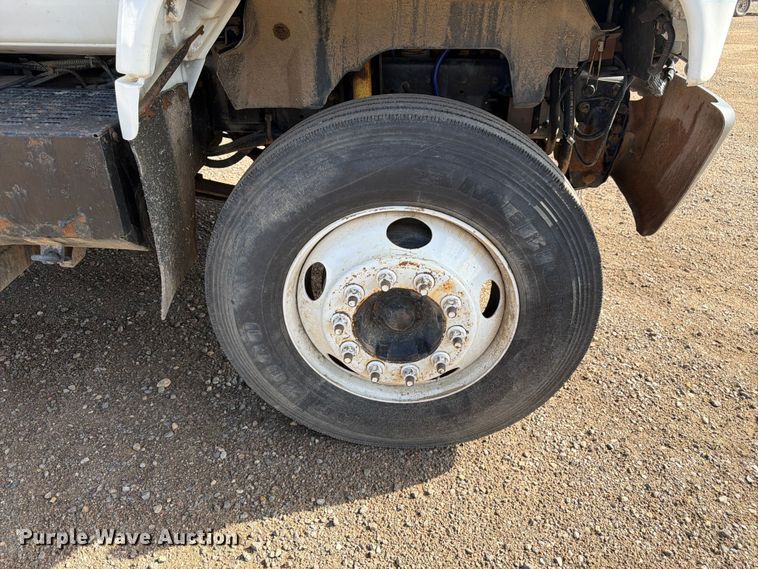 image for item FM7605 1995 GMC TopKick refuse truck