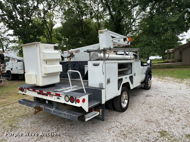image for item FN2509 2016 Ford F450 Super Duty bucket truck
