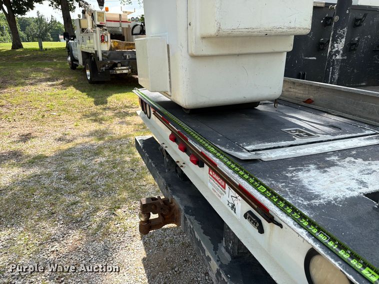 image for item FN2509 2016 Ford F450 Super Duty bucket truck