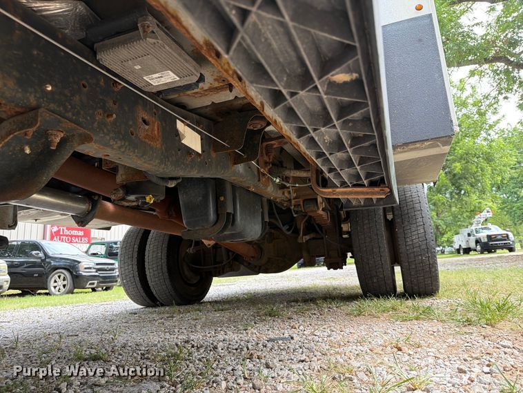image for item FN2509 2016 Ford F450 Super Duty bucket truck
