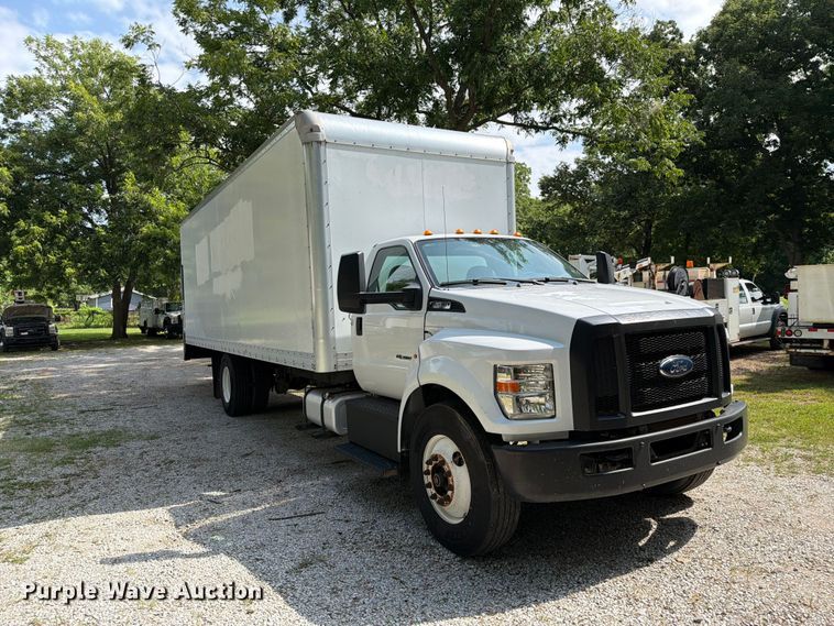 image for item FN2510 2018 Ford F650 Super Duty box truck