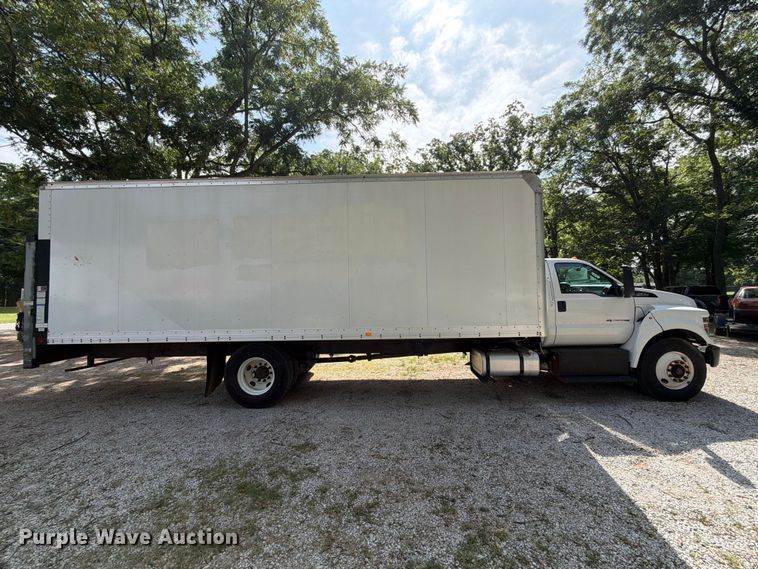 image for item FN2510 2018 Ford F650 Super Duty box truck