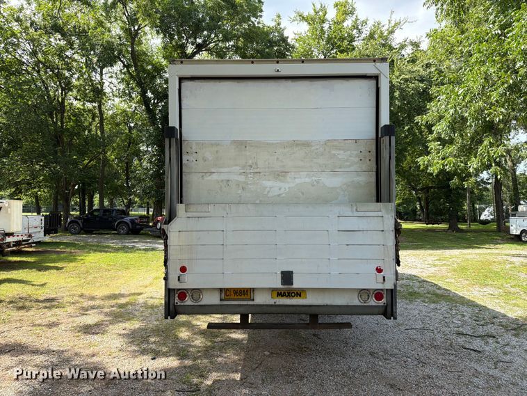 image for item FN2510 2018 Ford F650 Super Duty box truck