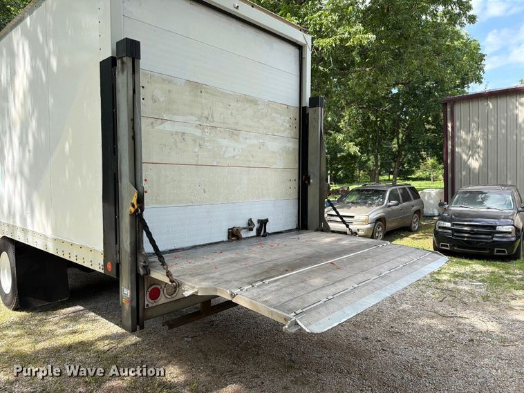 image for item FN2510 2018 Ford F650 Super Duty box truck