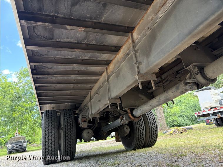 image for item FN2510 2018 Ford F650 Super Duty box truck