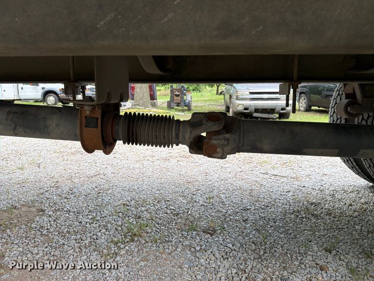 image for item FN2510 2018 Ford F650 Super Duty box truck