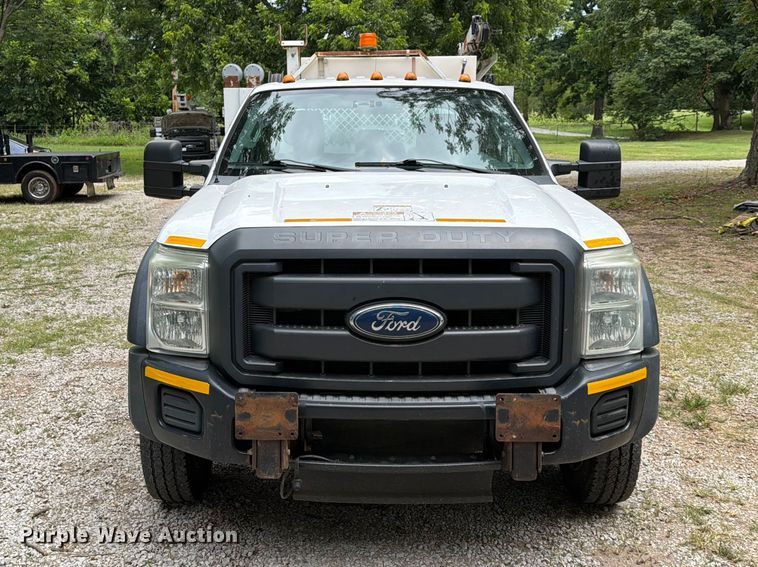 image for item FN2511 2015 Ford F550 Super Duty Crew Cab utility / service truck
