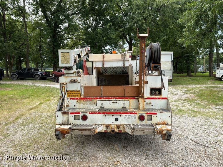 image for item FN2511 2015 Ford F550 Super Duty Crew Cab utility / service truck