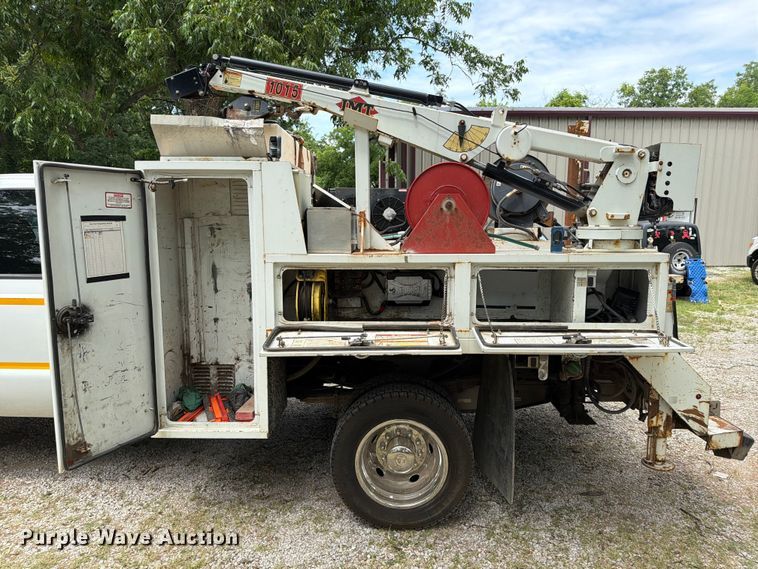 image for item FN2511 2015 Ford F550 Super Duty Crew Cab utility / service truck