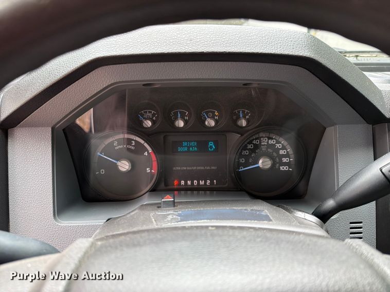 image for item FN2511 2015 Ford F550 Super Duty Crew Cab utility / service truck