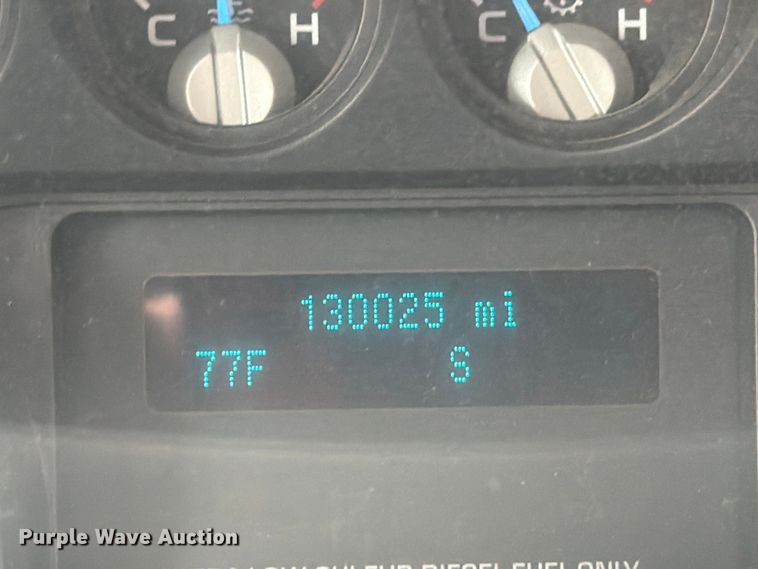 image for item FN2511 2015 Ford F550 Super Duty Crew Cab utility / service truck