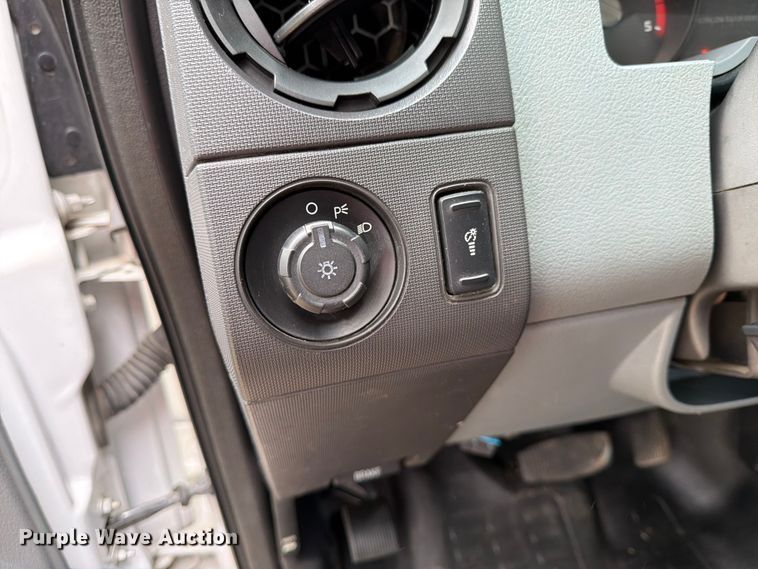 image for item FN2511 2015 Ford F550 Super Duty Crew Cab utility / service truck