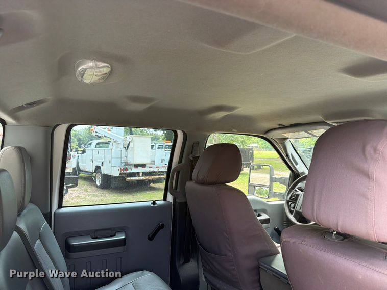 image for item FN2511 2015 Ford F550 Super Duty Crew Cab utility / service truck