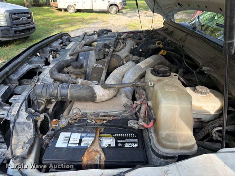 image for item FN2511 2015 Ford F550 Super Duty Crew Cab utility / service truck