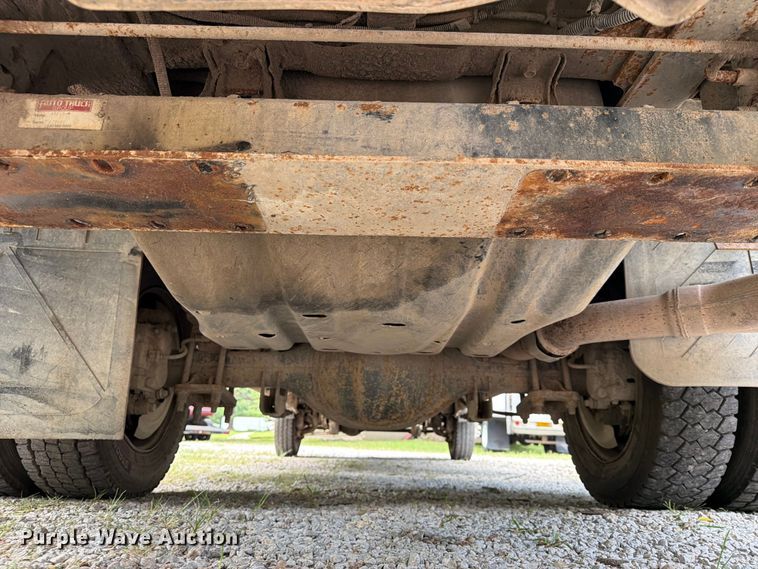 image for item FN2511 2015 Ford F550 Super Duty Crew Cab utility / service truck
