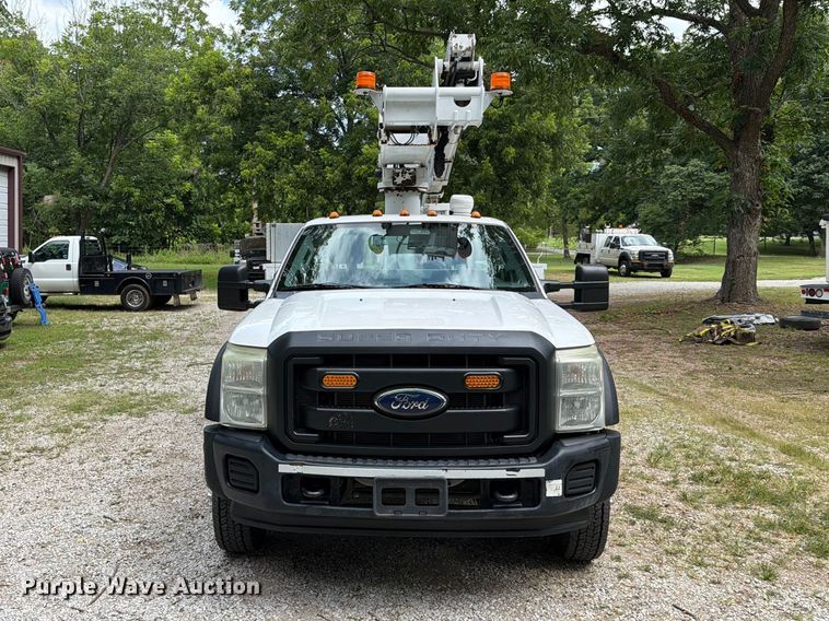 image for item FN2512 2014 Ford F550 Super Duty bucket truck