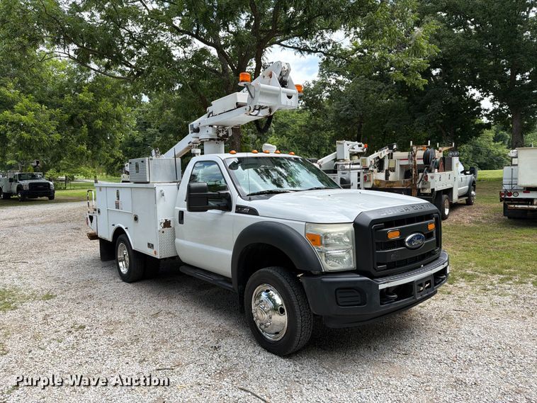 image for item FN2512 2014 Ford F550 Super Duty bucket truck