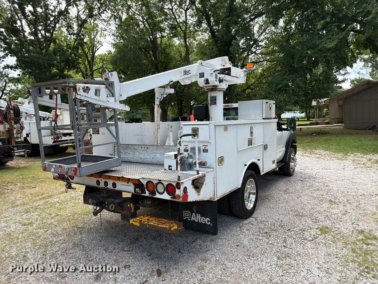 image for item FN2512 2014 Ford F550 Super Duty bucket truck