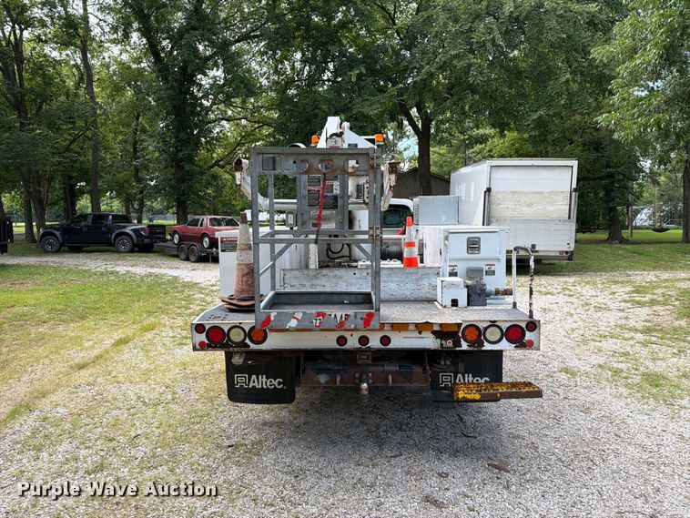 image for item FN2512 2014 Ford F550 Super Duty bucket truck