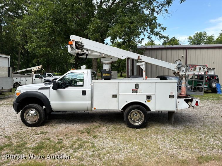 image for item FN2512 2014 Ford F550 Super Duty bucket truck