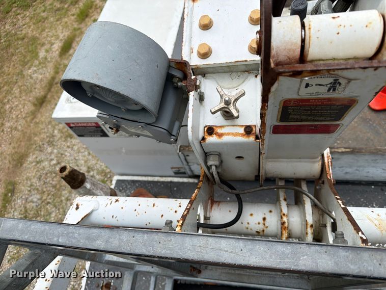 image for item FN2512 2014 Ford F550 Super Duty bucket truck