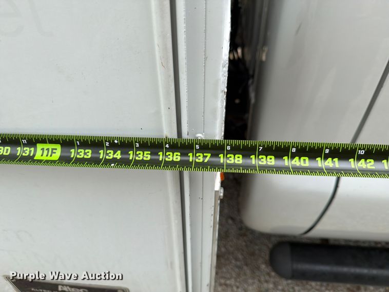 image for item FN2512 2014 Ford F550 Super Duty bucket truck