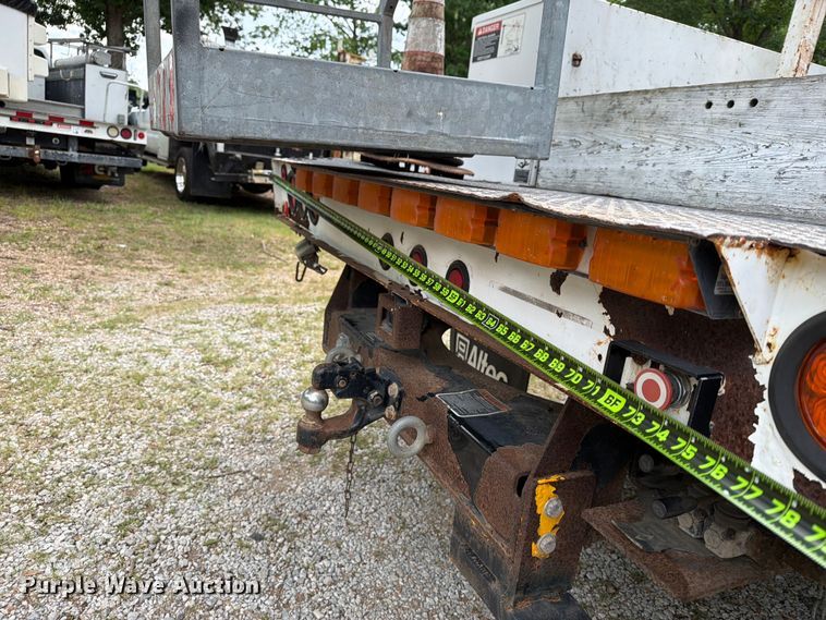 image for item FN2512 2014 Ford F550 Super Duty bucket truck